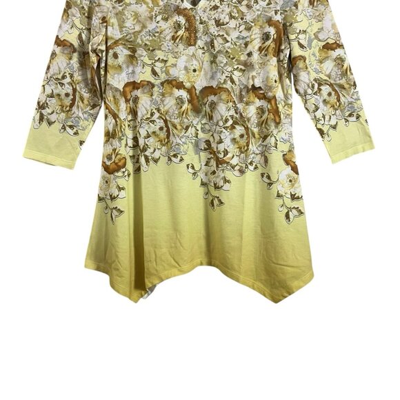 One World Blouse Small Yellow Criss Cross Strappy VNeck Studded Ombre Floral Top - Picture 5 of 10